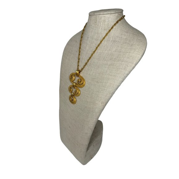 Vintage Designer Articulated 3 Tiered Gold Tone Pendant and Necklace - Baroque S - Picture 3 of 6